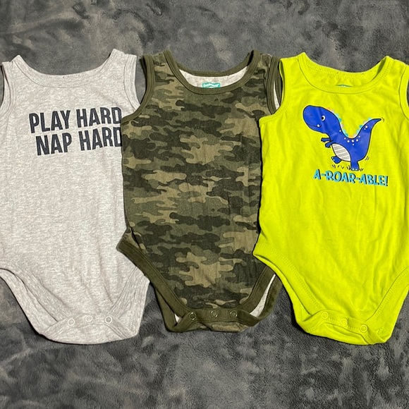 Garanimals One Pieces Garanimals Sleeveless Baby Boy Bodysuit Set